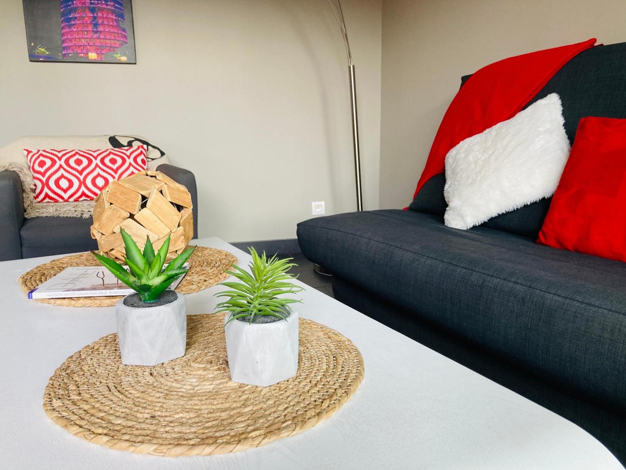 Residence Costa Vermella, Vue Mer Et Montagne Au Calme Cerbere Ngoại thất bức ảnh
